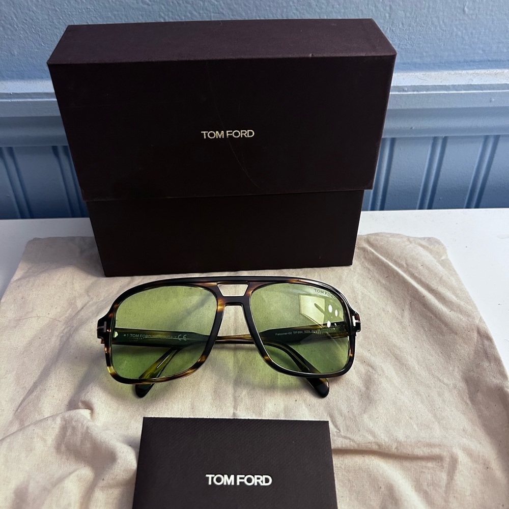 Luxe Tom Ford Falconer Sunglasses
